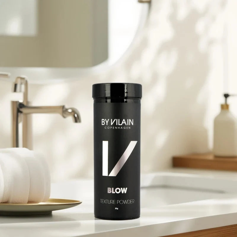 By Vilain Blow Hair Powder