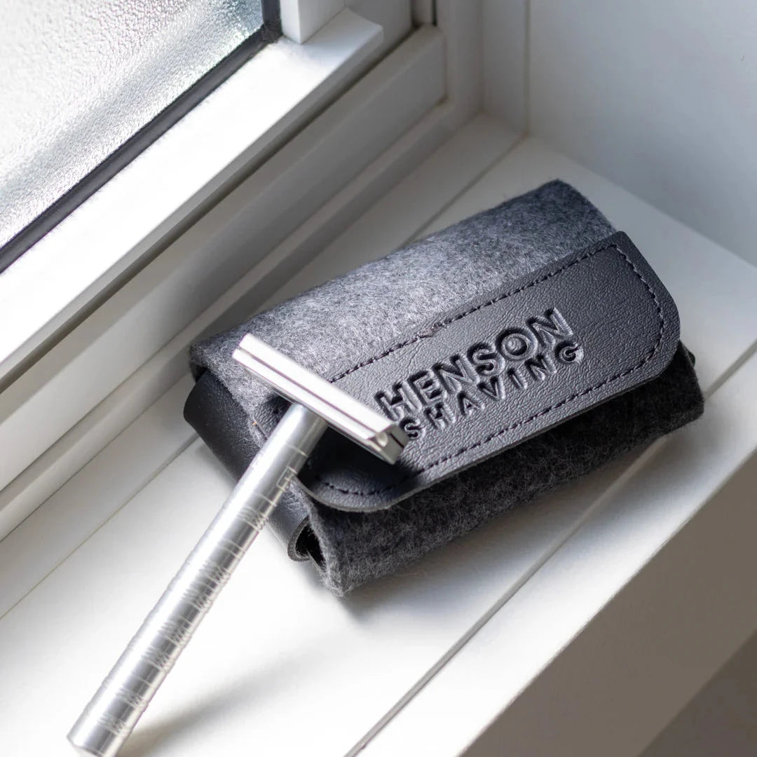 Henson Shaving Black Travel Razor Case design